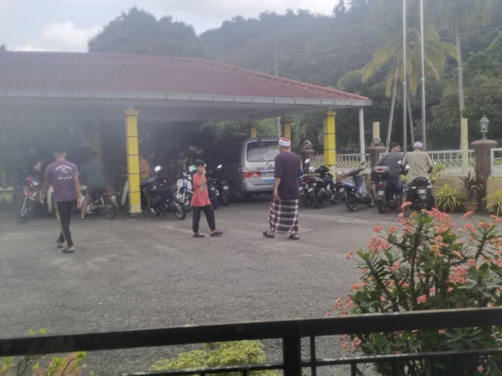 Bumbung Rumah Bocor